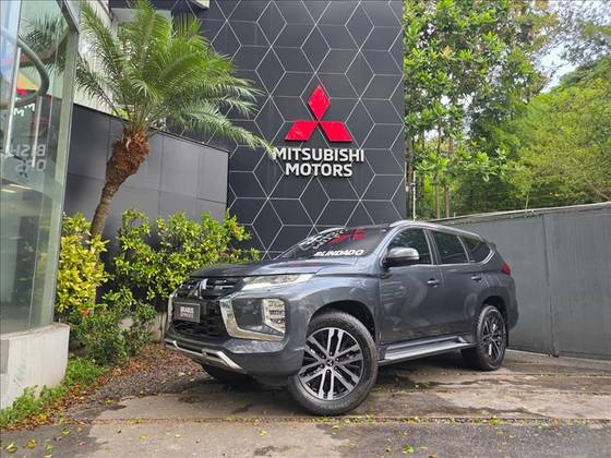 MITSUBISHI PAJERO SPORT 2.4 16V MIVEC TURBO DIESEL LEGEND AWD AUTOMÁTICO MITSUBISHI PAJERO SPORT 2.4 16V MIVEC TURBO DIESEL LEGEND AWD AUTOMÁTICO